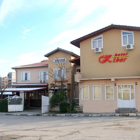 Hotel Kibor Gulubovo  外观 照片