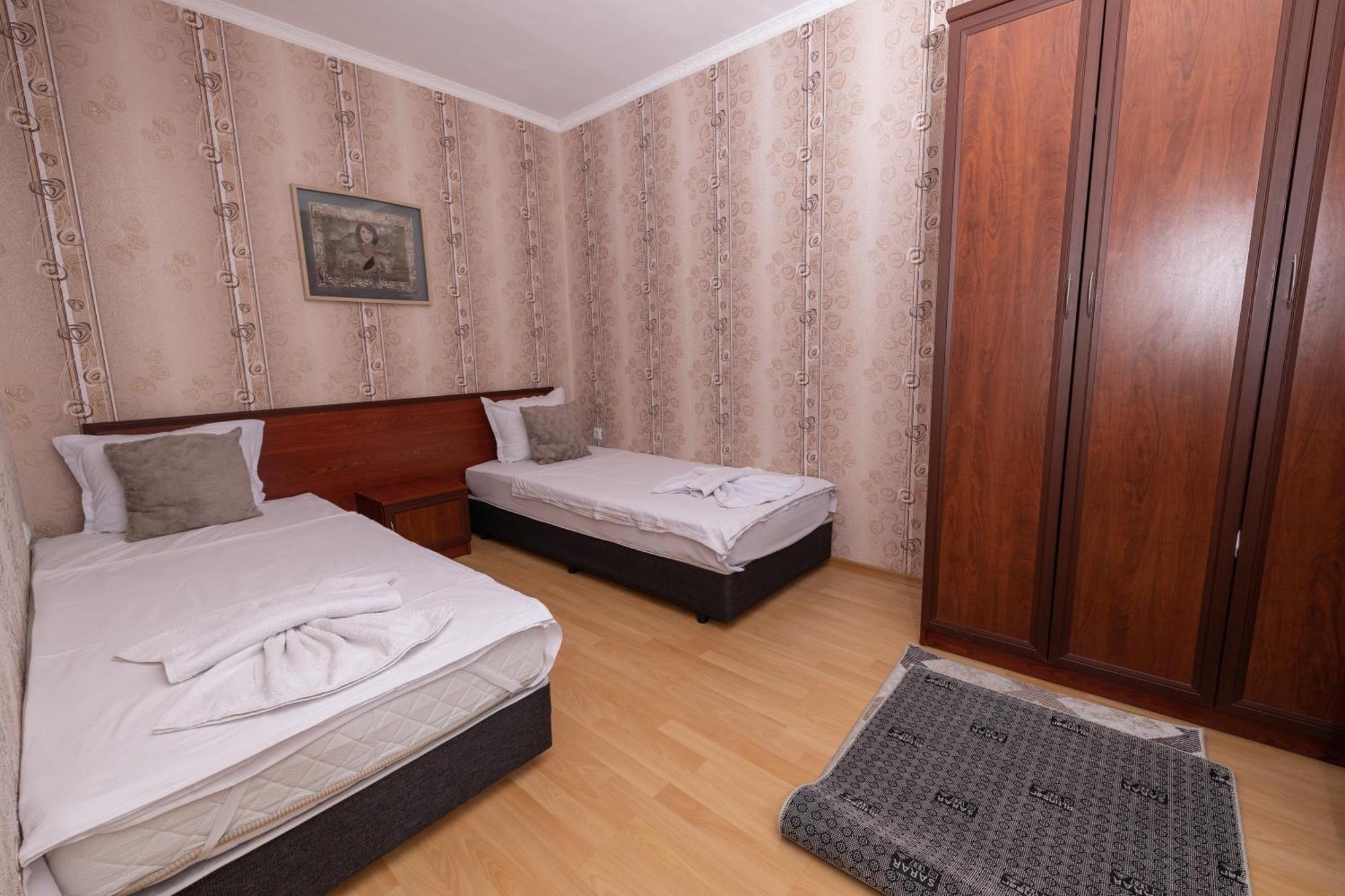 Hotel Kibor Gulubovo  外观 照片