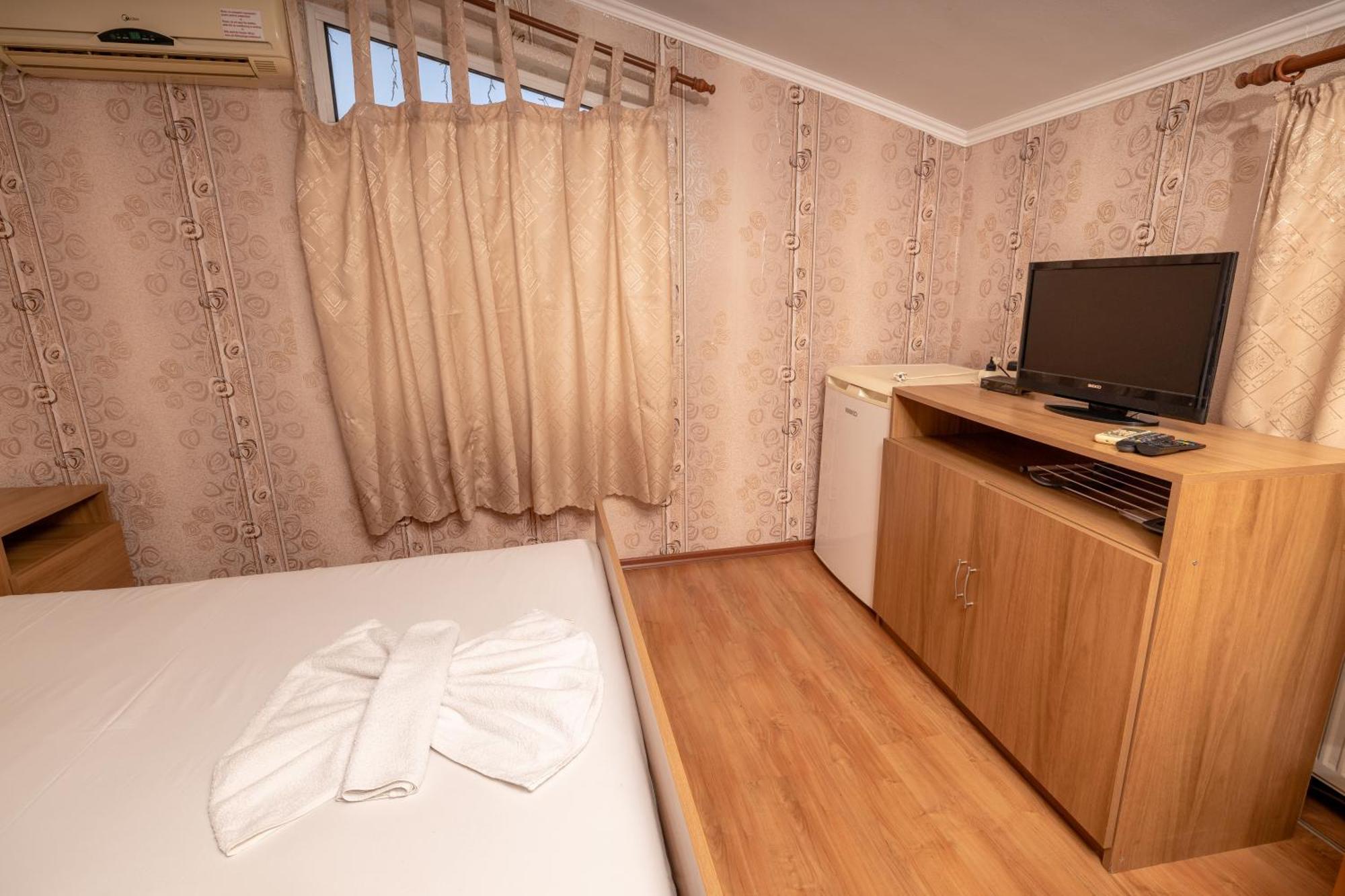 Hotel Kibor Gulubovo  外观 照片