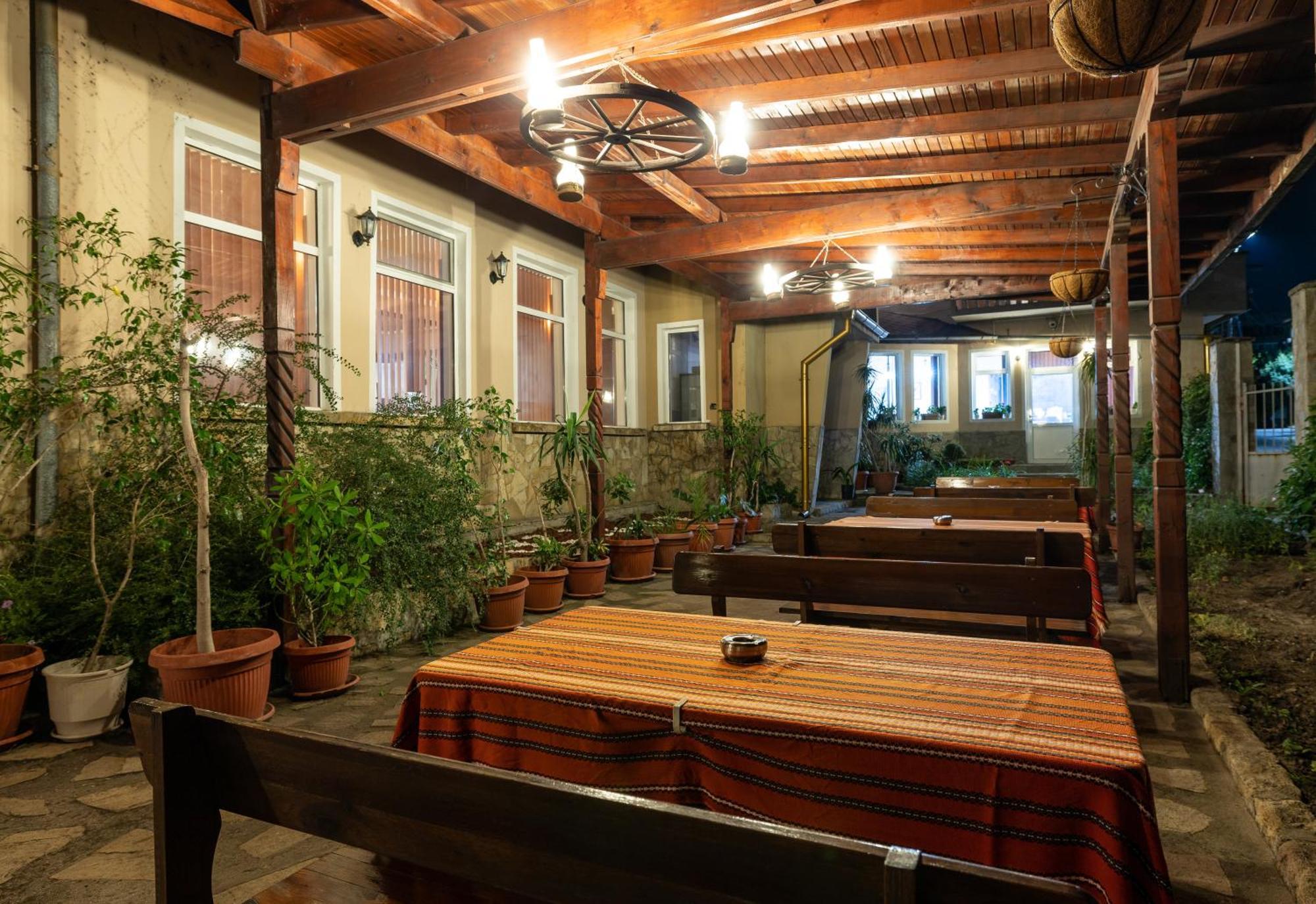 Hotel Kibor Gulubovo  外观 照片